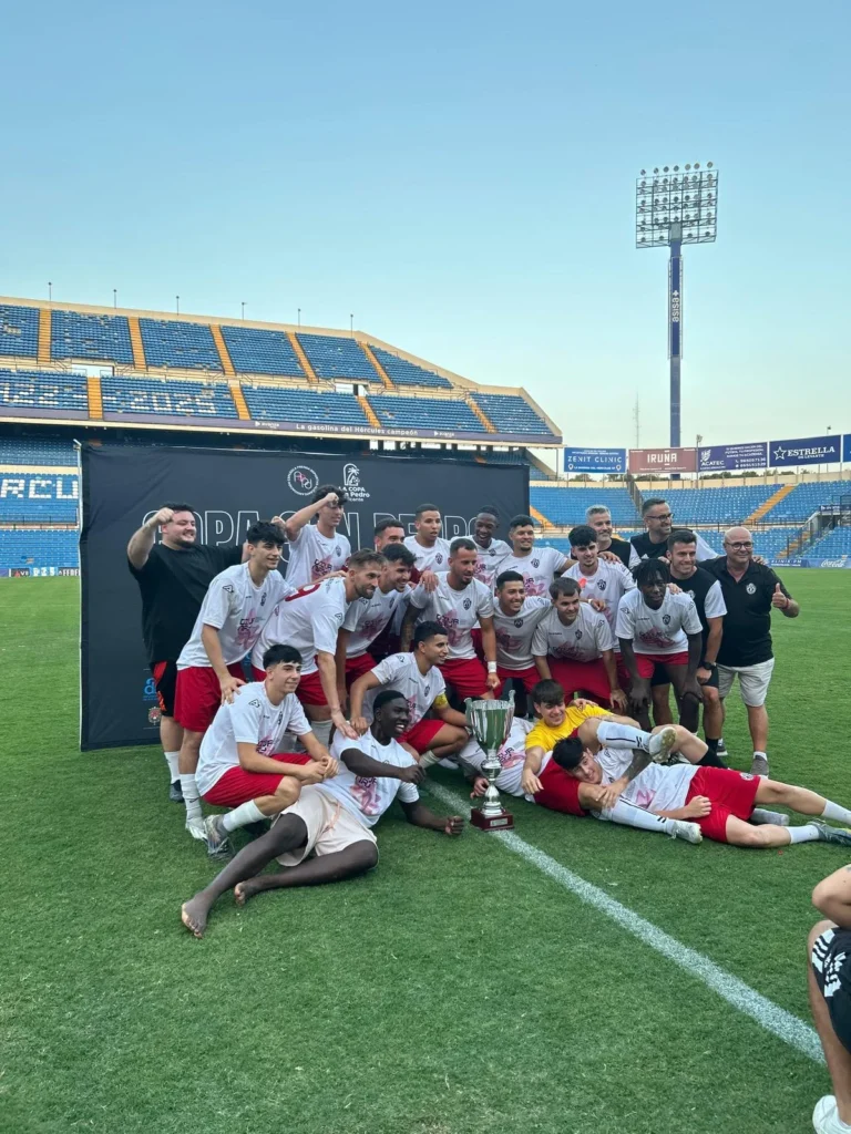 El AT San Blas CF se corona campeón de la 77ª Copa San Pedro en el Rico Pérez