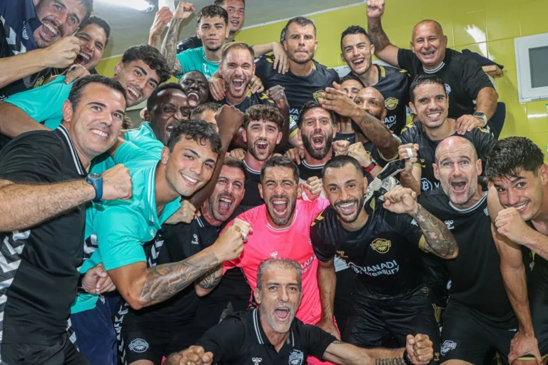 El Intercity firma su primera victoria frente al Orihuela (0-4)