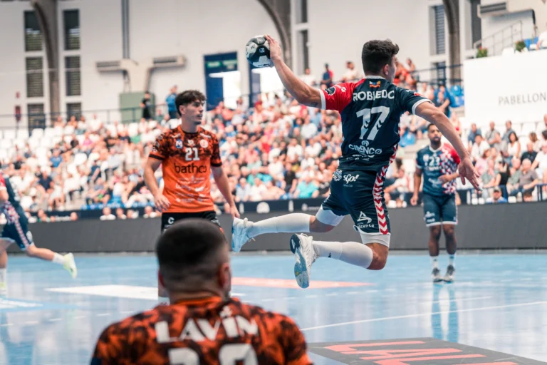 Torrelavega impone su ley en Alicante (32-38)