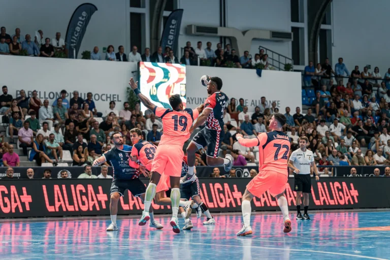 El Horneo EÓN Alicante busca su primera victoria a domicilio ante el BM Guadalajara