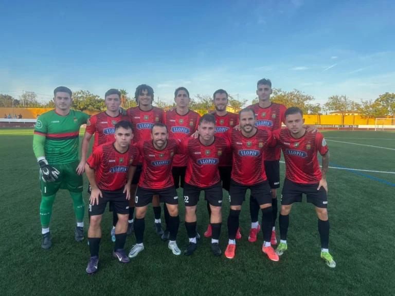 El Jove Español tumba a La Nucía y refuerza su proyecto