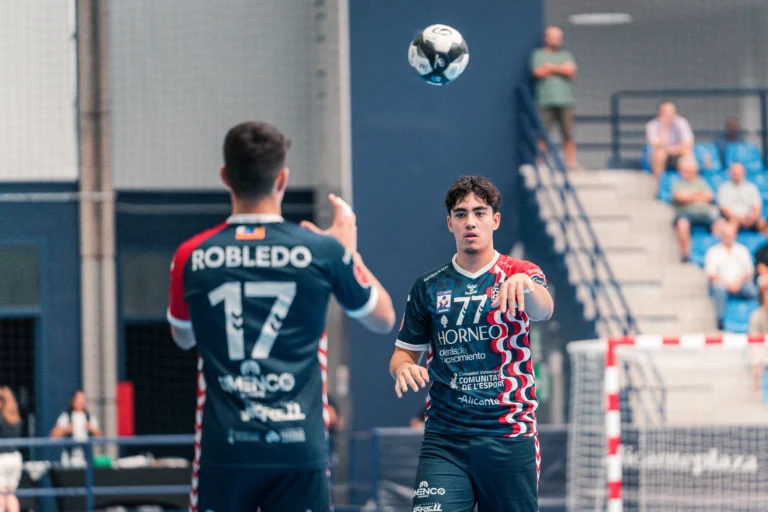 El EÓN Alicante busca su primera victoria en casa ante el Valladolid