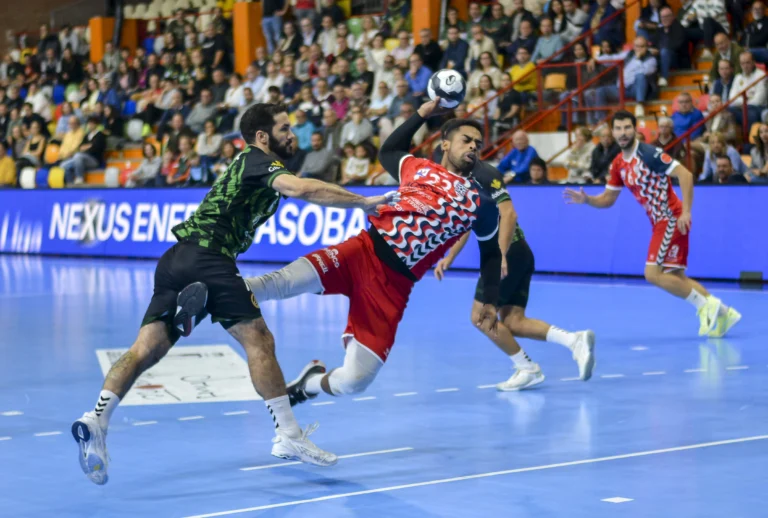 El Horneo EÓN Alicante cae con orgullo en El Sargal