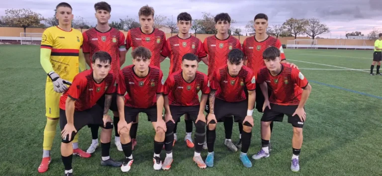 El Jove se queda sin premio ante el UCAM (2-5)