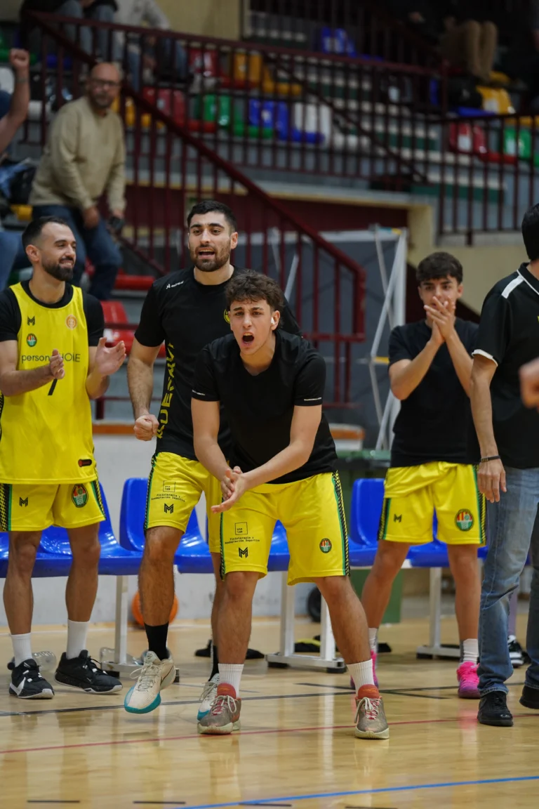 Adesavi asalta al CBI Elche y logra su primera victoria a domicilio