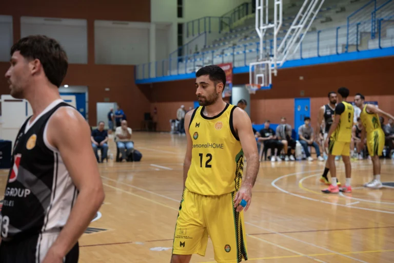 Derrota competida del Adesavi ante un Velabasket en racha (88-78)