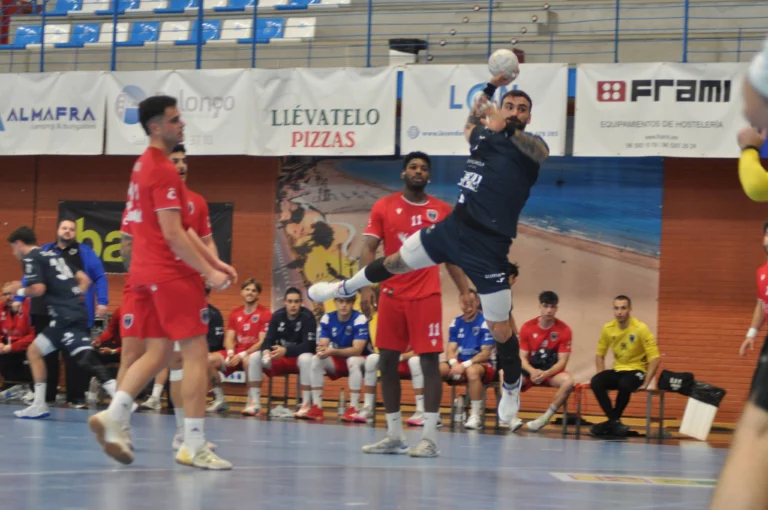 Benidorm cae en Sevilla tras dominar gran parte del partido