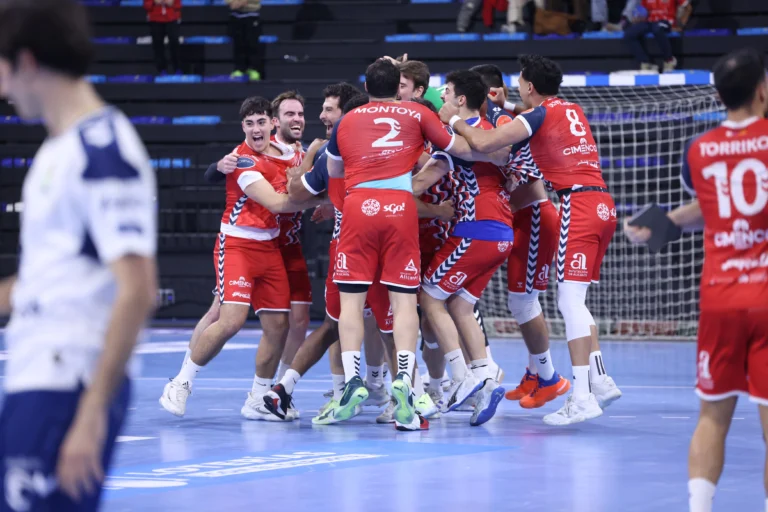 EÓN Alicante asalta Granollers con una remontada épica (29-31)