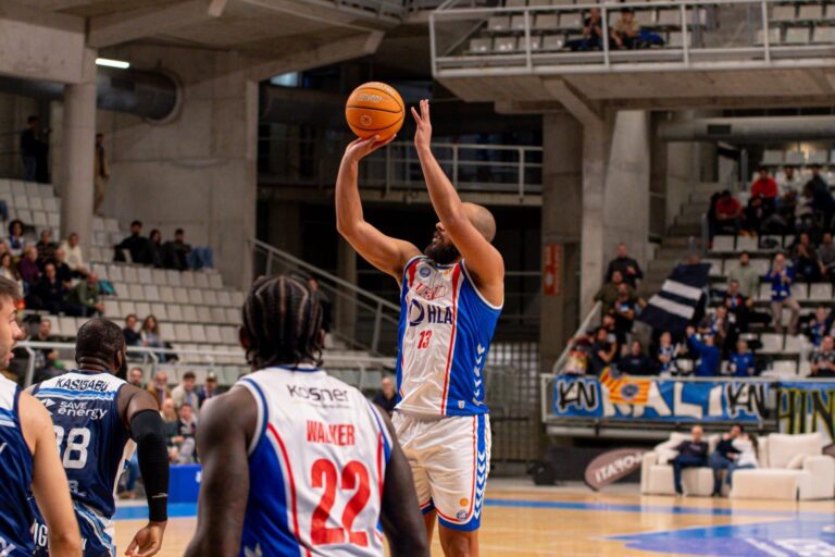 El HLA Alicante vuelve a la senda de la victoria en el Pedro Ferrándiz ante Fuenlabrada (91-85)