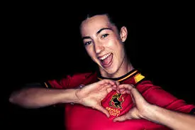 Claudia Cano, talento emergente del rugby español, recibe el premio Rookie Femenina del Año