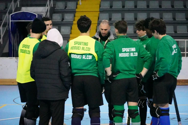 El Sporting Alcoi vuelve a la OK Liga Plata Sur con un exigente reto en Vilafranca