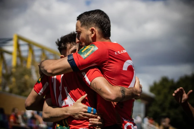 Un partido para creer: el Jove Español se mide al Villarreal C