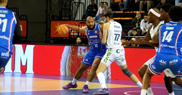 HLA Alicante acusa su mal inicio y cae en Menorca (81-68)