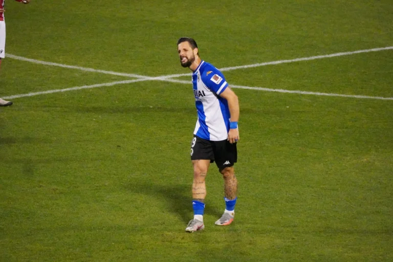 Fran Sol lidera el triunfo del Hércules ante el Cartagena (2-0)