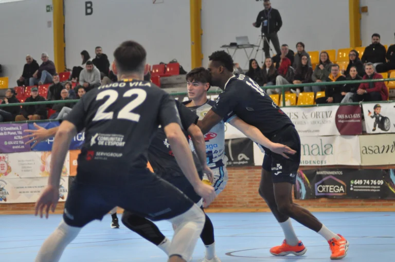 Servigroup Benidorm busca reencontrarse con la victoria ante Ibiza en Garganes