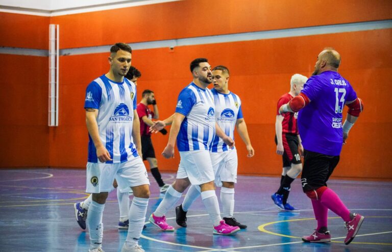 Sporting San Vicente-Once Alicante golea al Córdoba (0-8) y continúa firme en su lucha por el ascenso