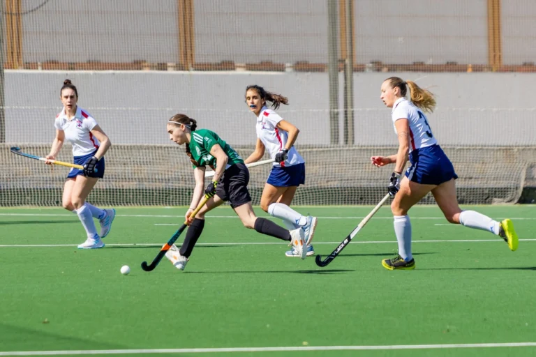 Atlético San Vicente femenino vuelve a casa en busca de una victoria clave por la permanencia