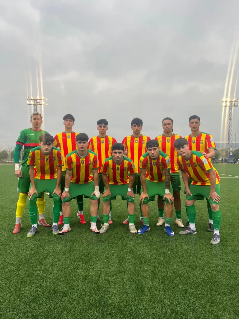 El Juvenil DH del Español visita al Elche CF