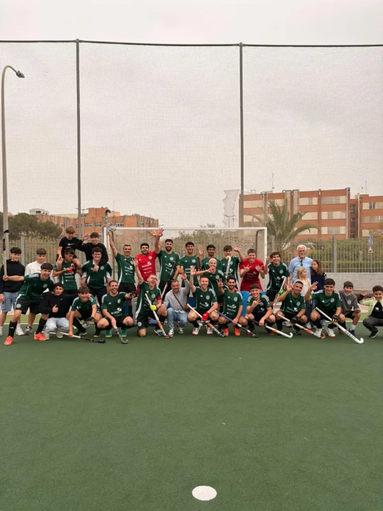 Atlético San Vicente masculino sella la permanencia tras vencer al Benalmádena (3-1)