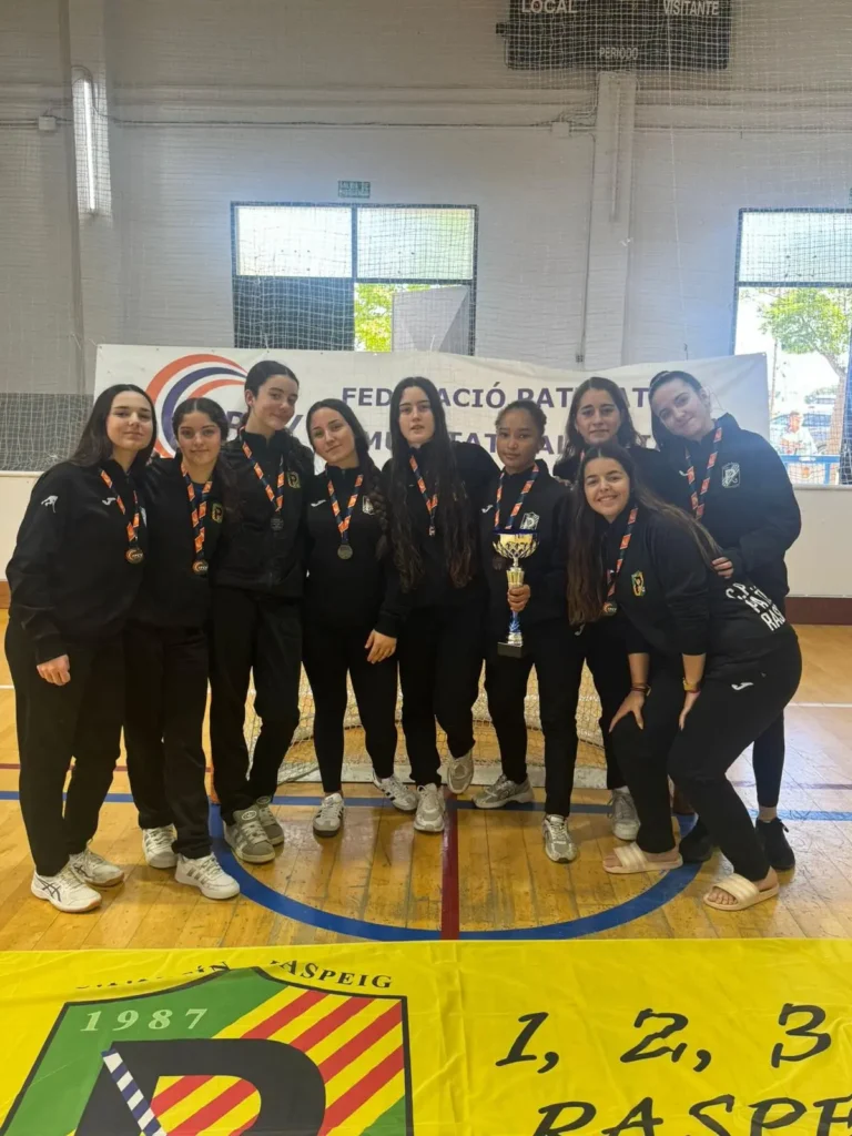 El juvenil femenino del CP Raspeig, subcampeón del Sector Sur y clasificado para el Campeonato de España
