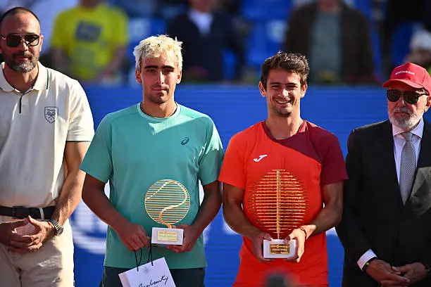 Daniel Mérida roza su primer título ATP en Bucarest y confirma su crecimiento