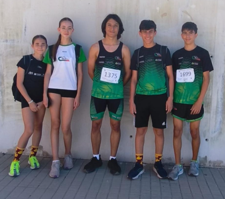 El Club Atletismo San Vicente vuelve de Elche con seis medallas y varias marcas personales