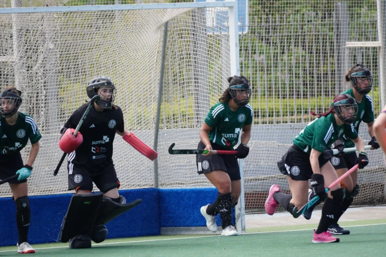 El Atlético San Vicente femenino se juega una final por la permanencia ante el CH Xaloc