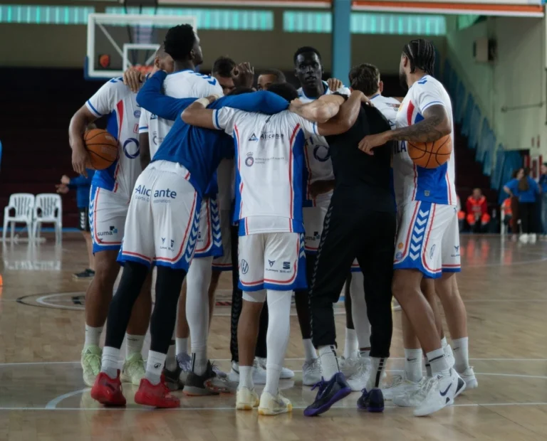 El HLA Alicante pierde en Zamora pero se clasifica para el play-off de ascenso