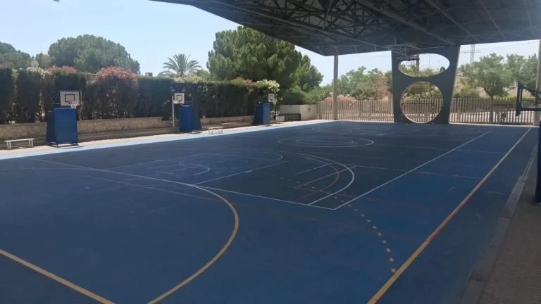 San Vicente impulsa cinco proyectos para reforzar sus infraestructuras deportivas y sociales