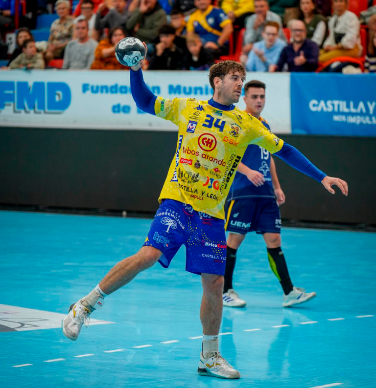 Vicente Poveda aporta experiencia ASOBAL al nuevo proyecto del Balonmano Servigroup Benidorm