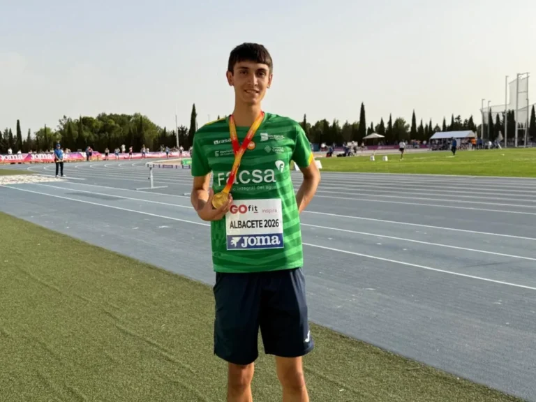 Nicolás Clemente, campeón de España sub-20 de salto de altura con 2,16 metros
