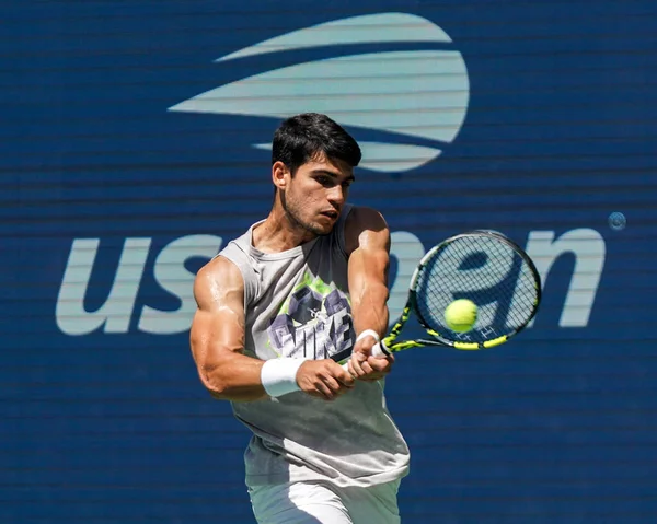 Entrenamiento sorpresa de Alcaraz en Alicante antes de viajar a Cincinnati