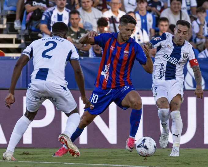 "Fidel en el partido ante el CD Leganés"